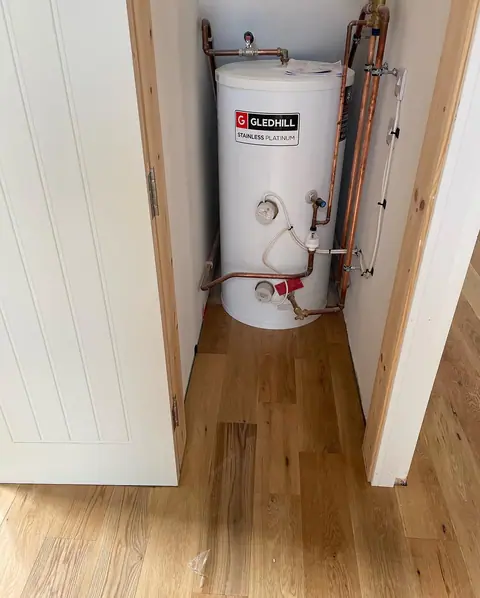 36sqm engineered oak flooring 👌🏼🤌🏻